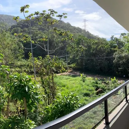 Refúgio Praia Lagoinha Ubatuba-SP Condomínio Samola apto 07-2